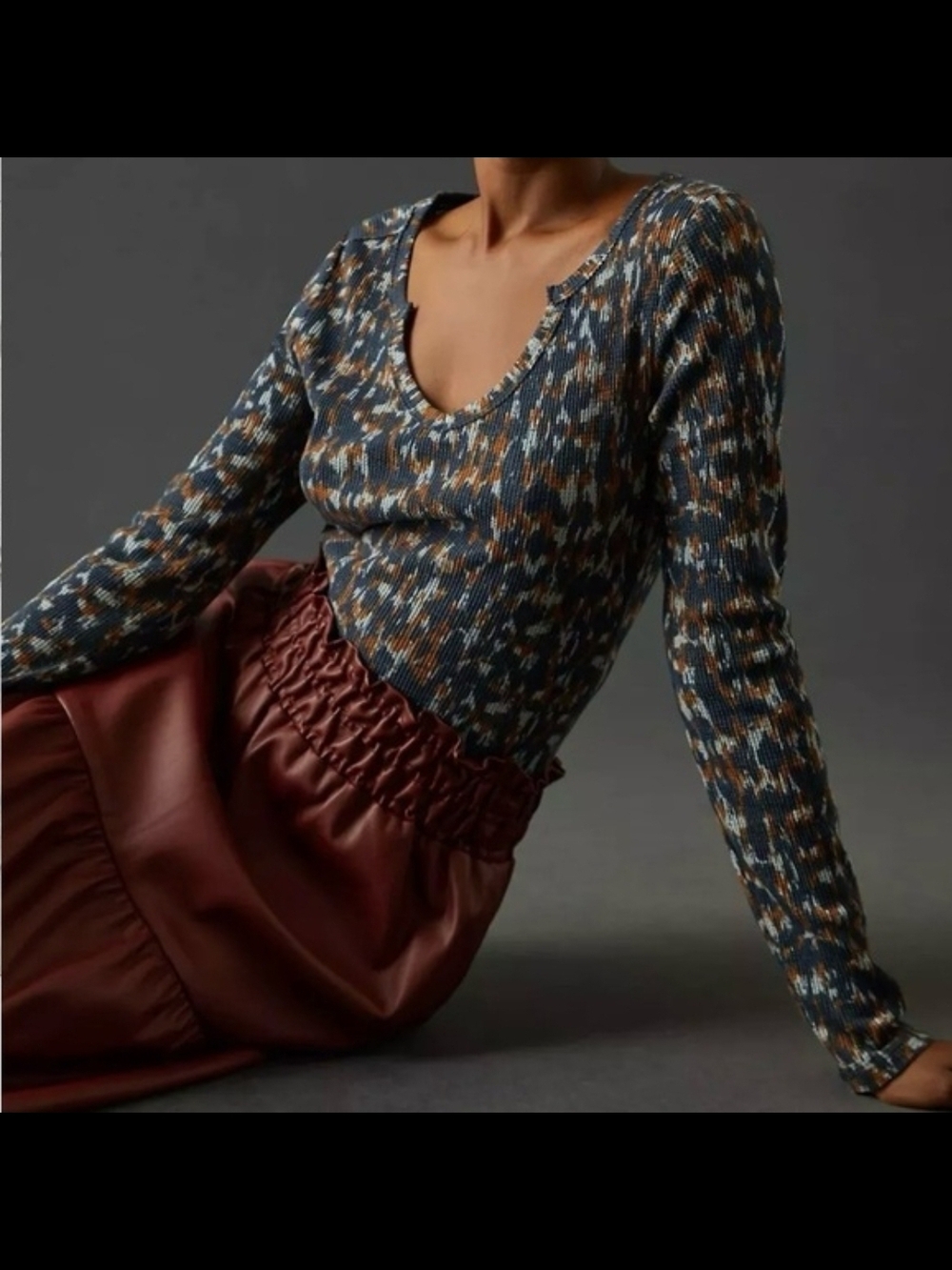 Anthropologie Ribbed V-Neck Long-Sleeve Top in Teal, Brown & White